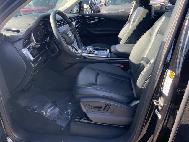Vehicle image 22 of 37