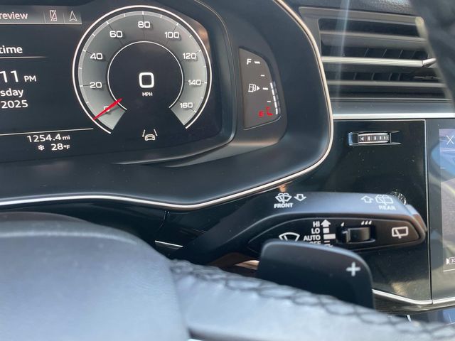 Vehicle image 36 of 37