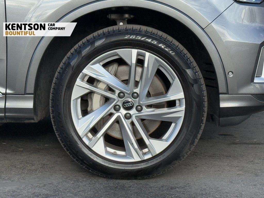 Vehicle image 16 of 47
