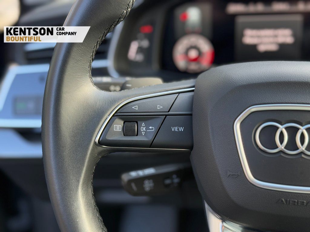 Vehicle image 20 of 47