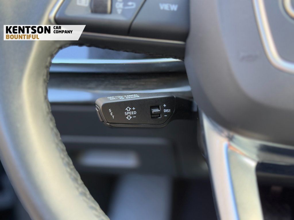 Vehicle image 21 of 47