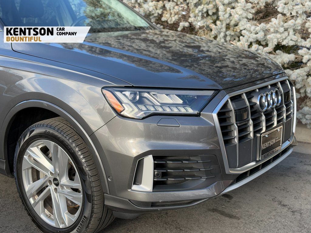 Vehicle image 15 of 47