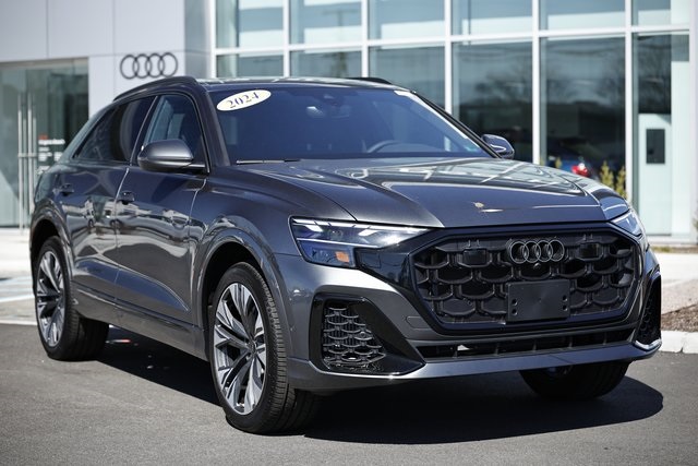 Vehicle image 6 of 42