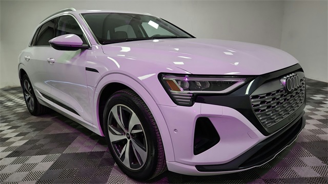 Vehicle image 5 of 26