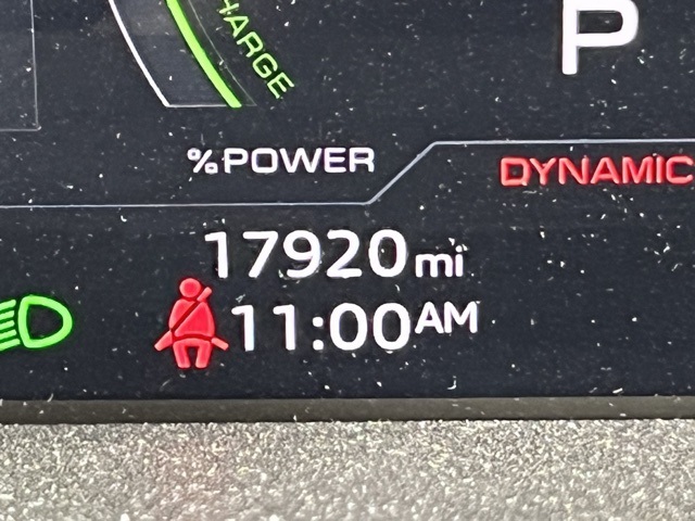Vehicle image 34 of 39