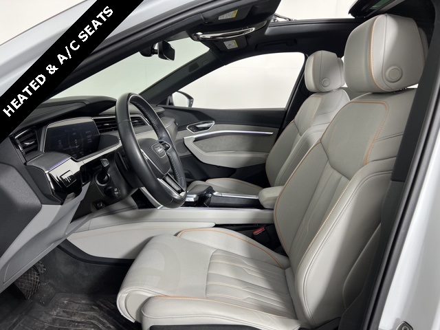 Vehicle image 10 of 39