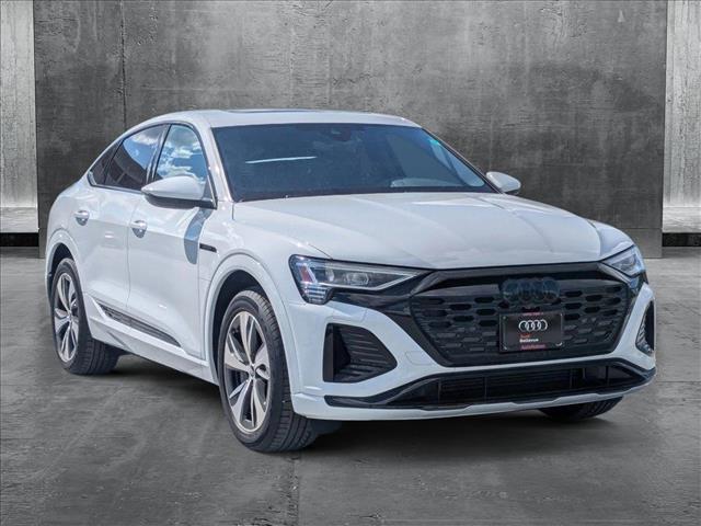 Vehicle image 6 of 19