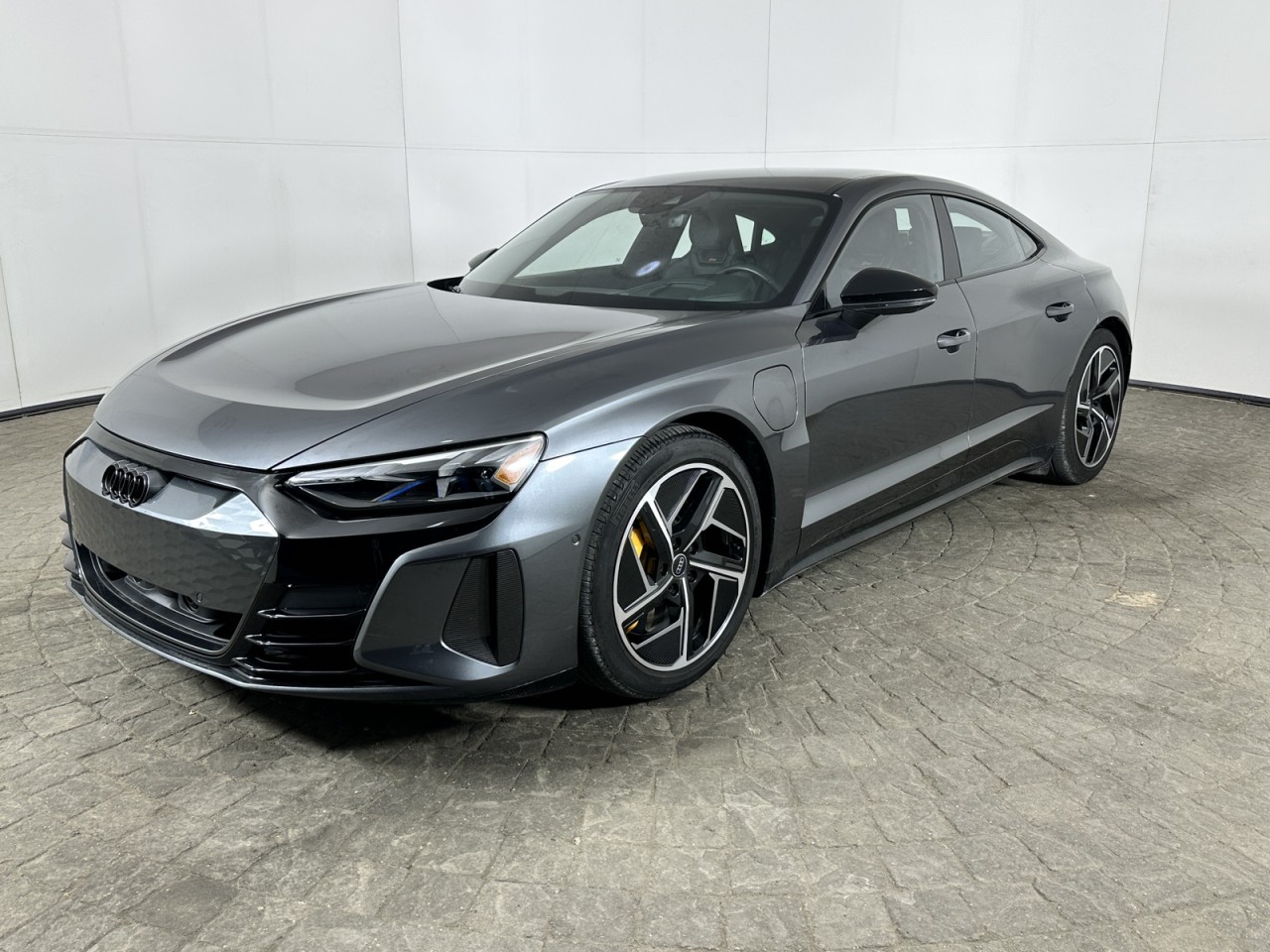 Vehicle image 1 of 17