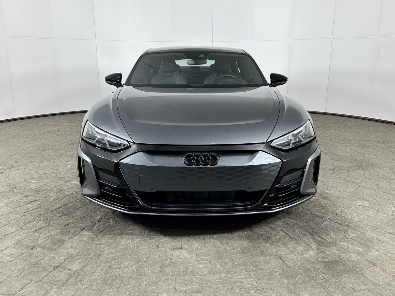 Vehicle image 2 of 17
