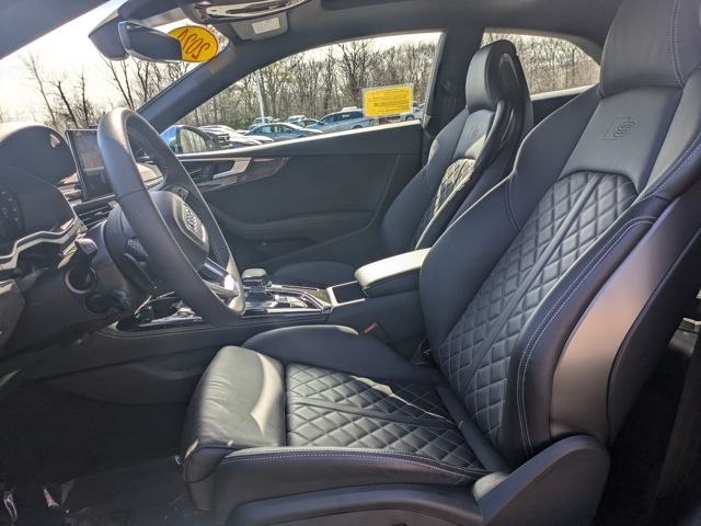 Vehicle image 13 of 30