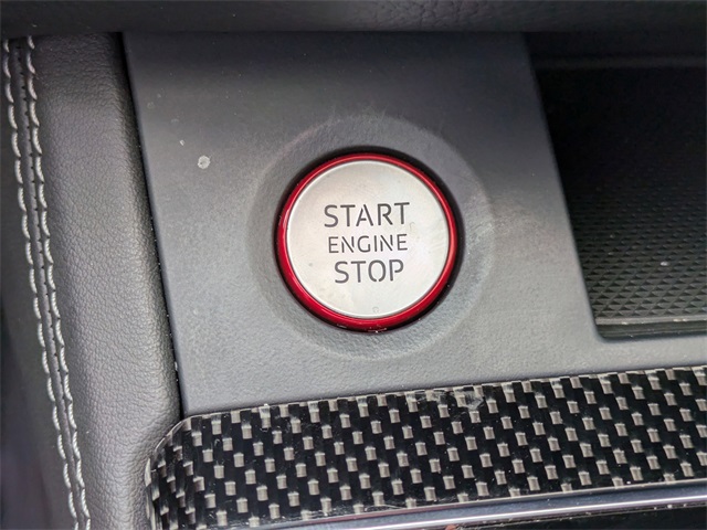 Vehicle image 33 of 33