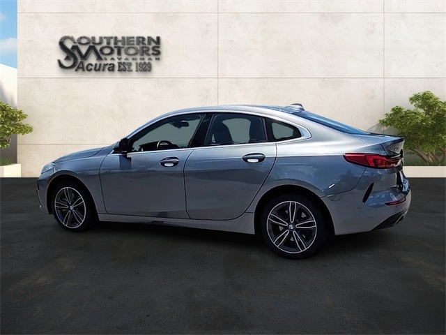 Vehicle image 18 of 36