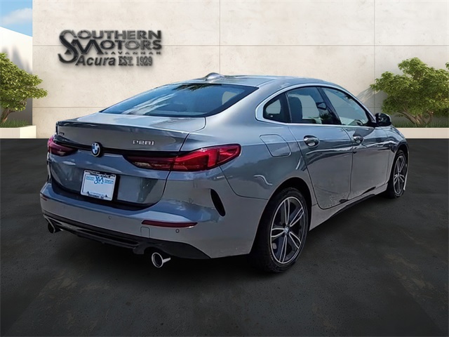 Vehicle image 14 of 36