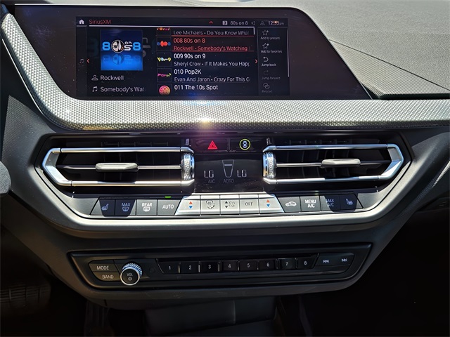 Vehicle image 29 of 36