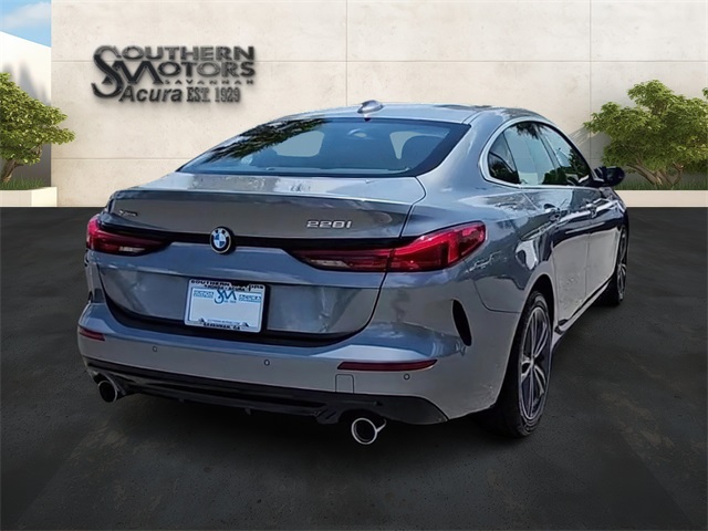 Vehicle image 16 of 36
