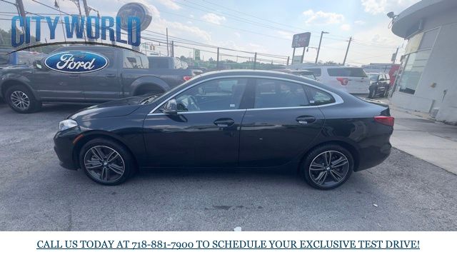 Vehicle image 8 of 21