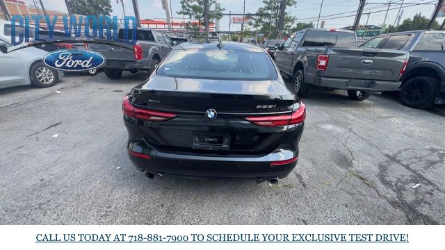 Vehicle image 6 of 21