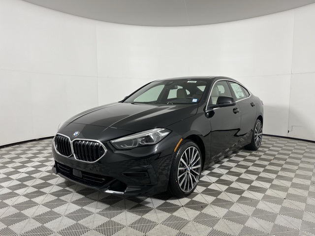 Vehicle image 3 of 27