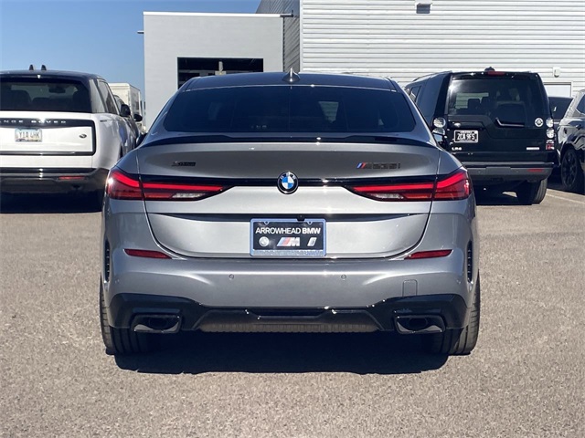 Vehicle image 8 of 24