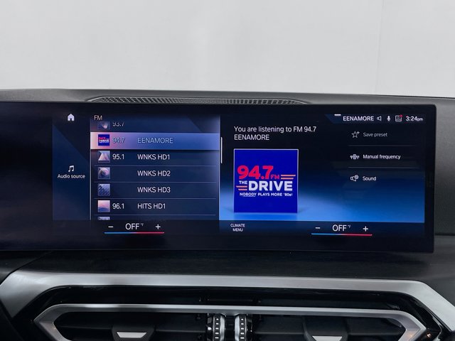 Vehicle image 17 of 29