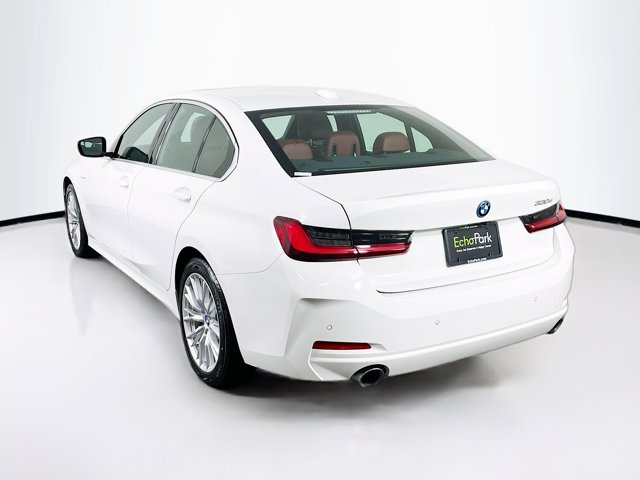 Vehicle image 7 of 29