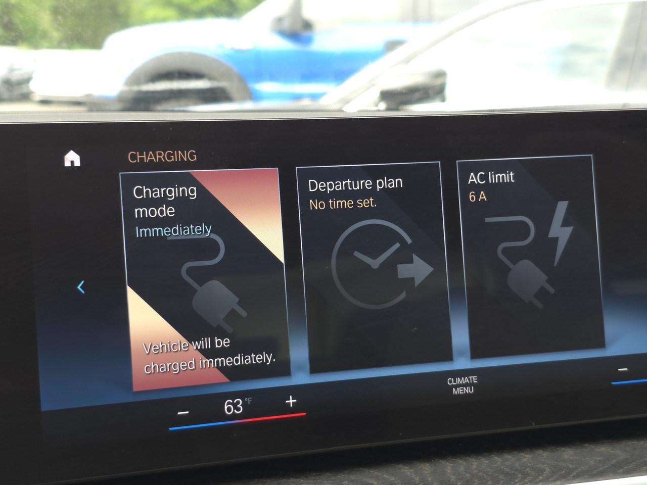 Vehicle image 20 of 24