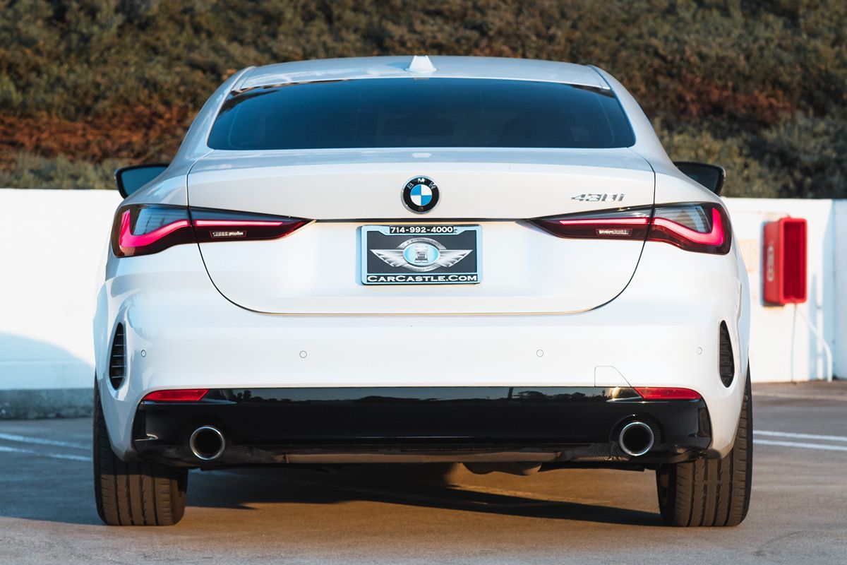 2024 BMW 4 Series 430i Image 3 of 26