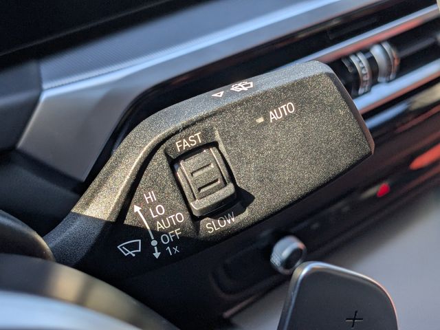 2024 BMW 4 Series M440i xDrive Image 19 of 27