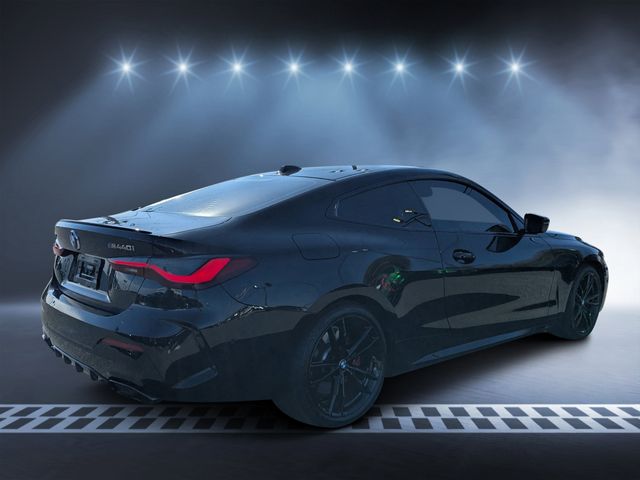 2024 BMW 4 Series M440i xDrive Image 4 of 27