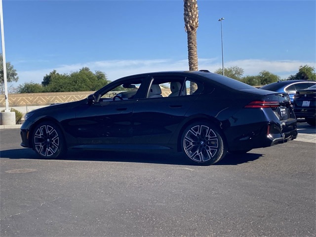 Vehicle image 9 of 23