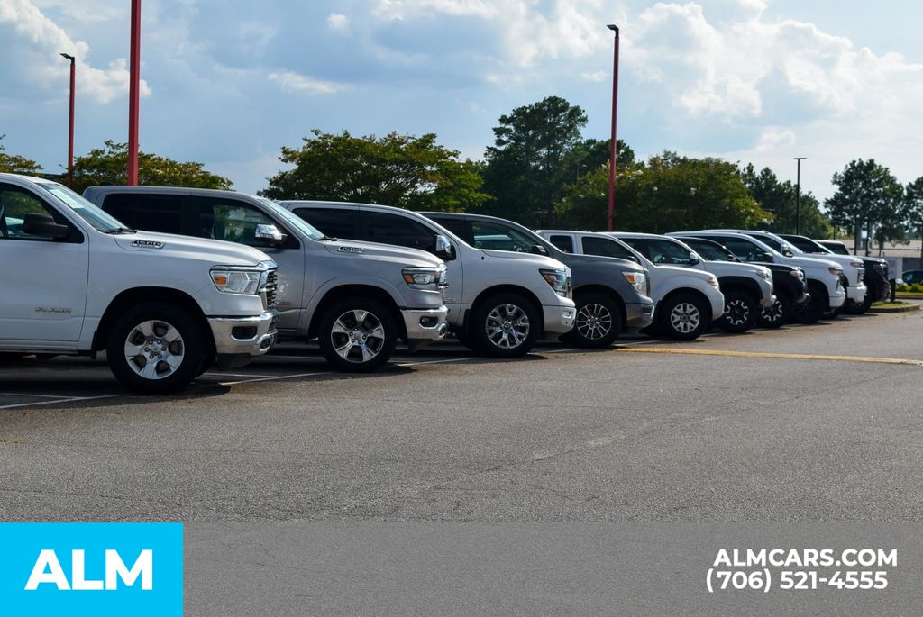 Vehicle image 45 of 54