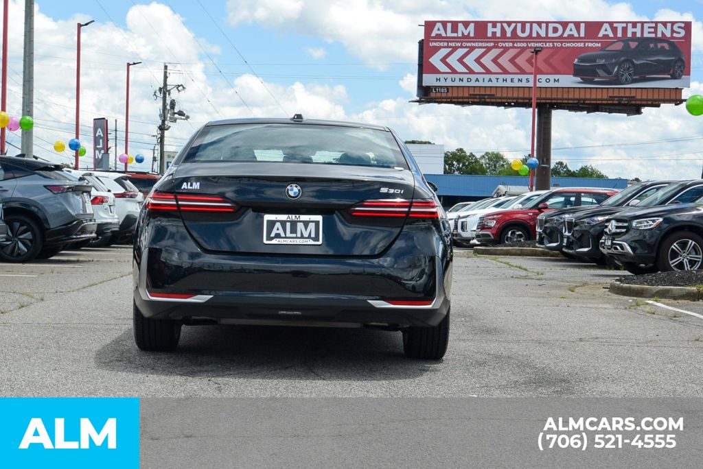 Vehicle image 6 of 54