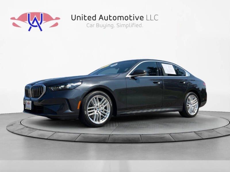 Vehicle image 1 of 43