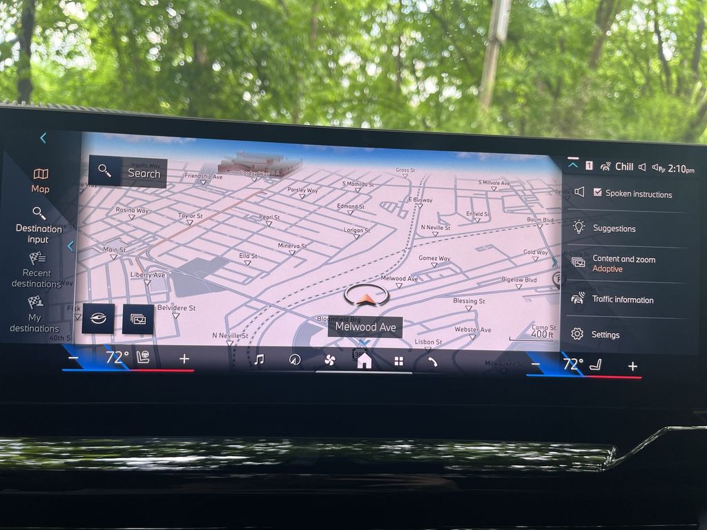 Vehicle image 19 of 30