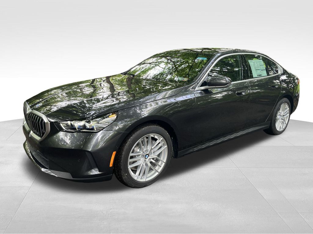 Vehicle image 1 of 30