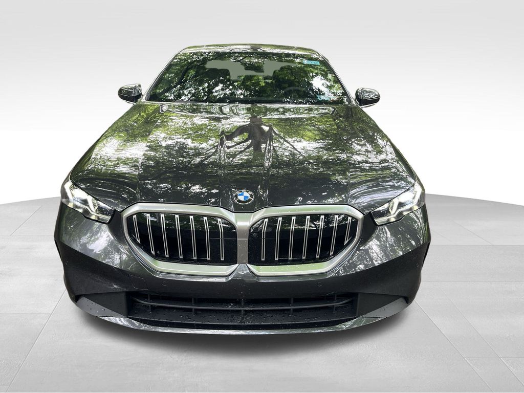 Vehicle image 3 of 30
