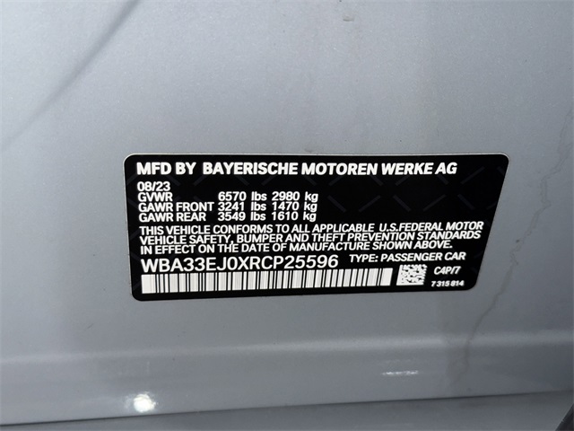 2024 BMW 7 Series 760i xDrive Image 29 of 37