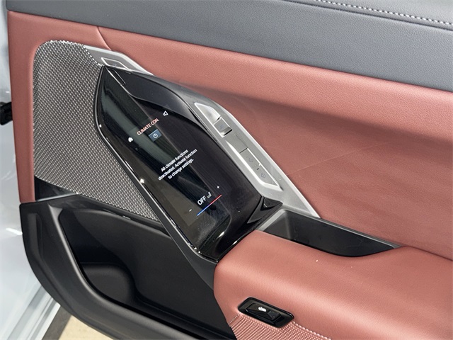 2024 BMW 7 Series 760i xDrive Image 35 of 37