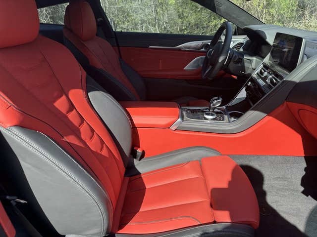 Vehicle image 20 of 37