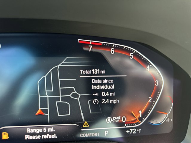 Vehicle image 23 of 37