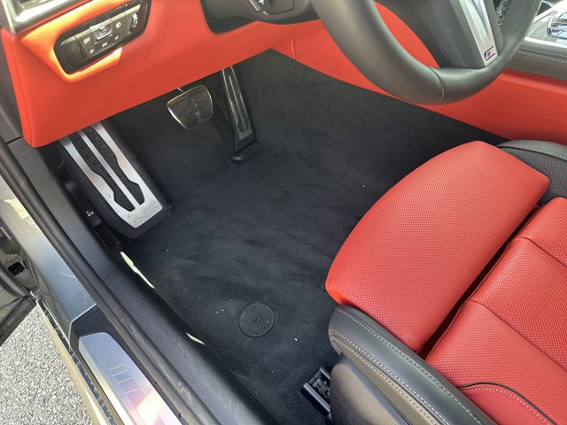 Vehicle image 15 of 37
