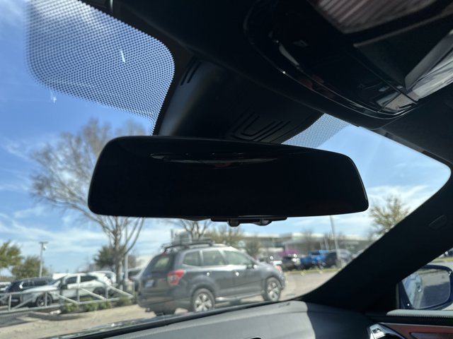 Vehicle image 29 of 37