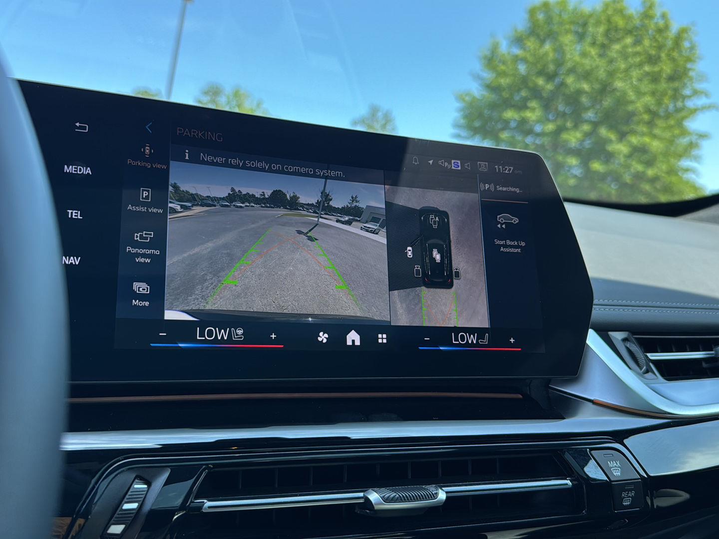 Vehicle image 22 of 36