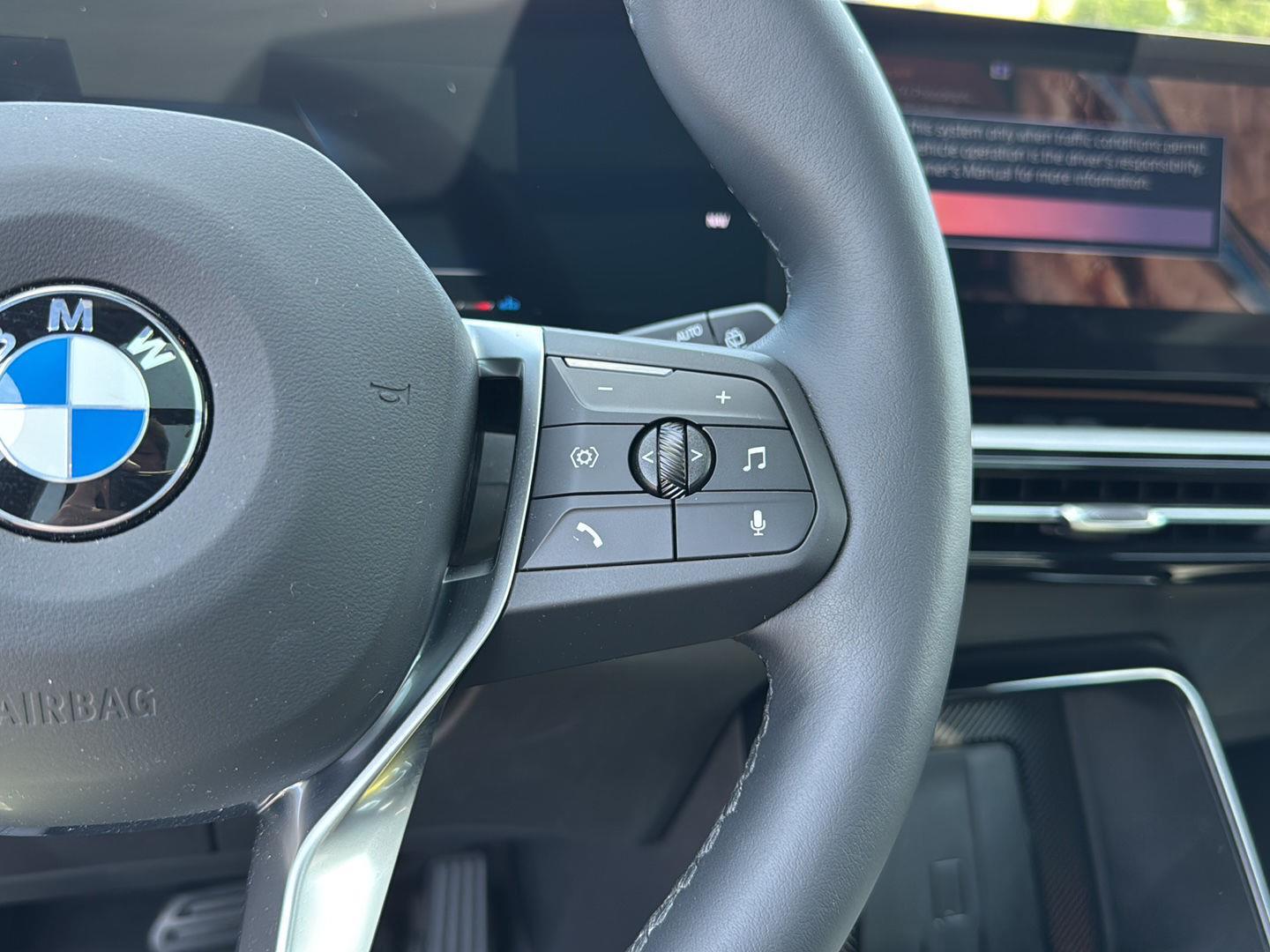 Vehicle image 19 of 36