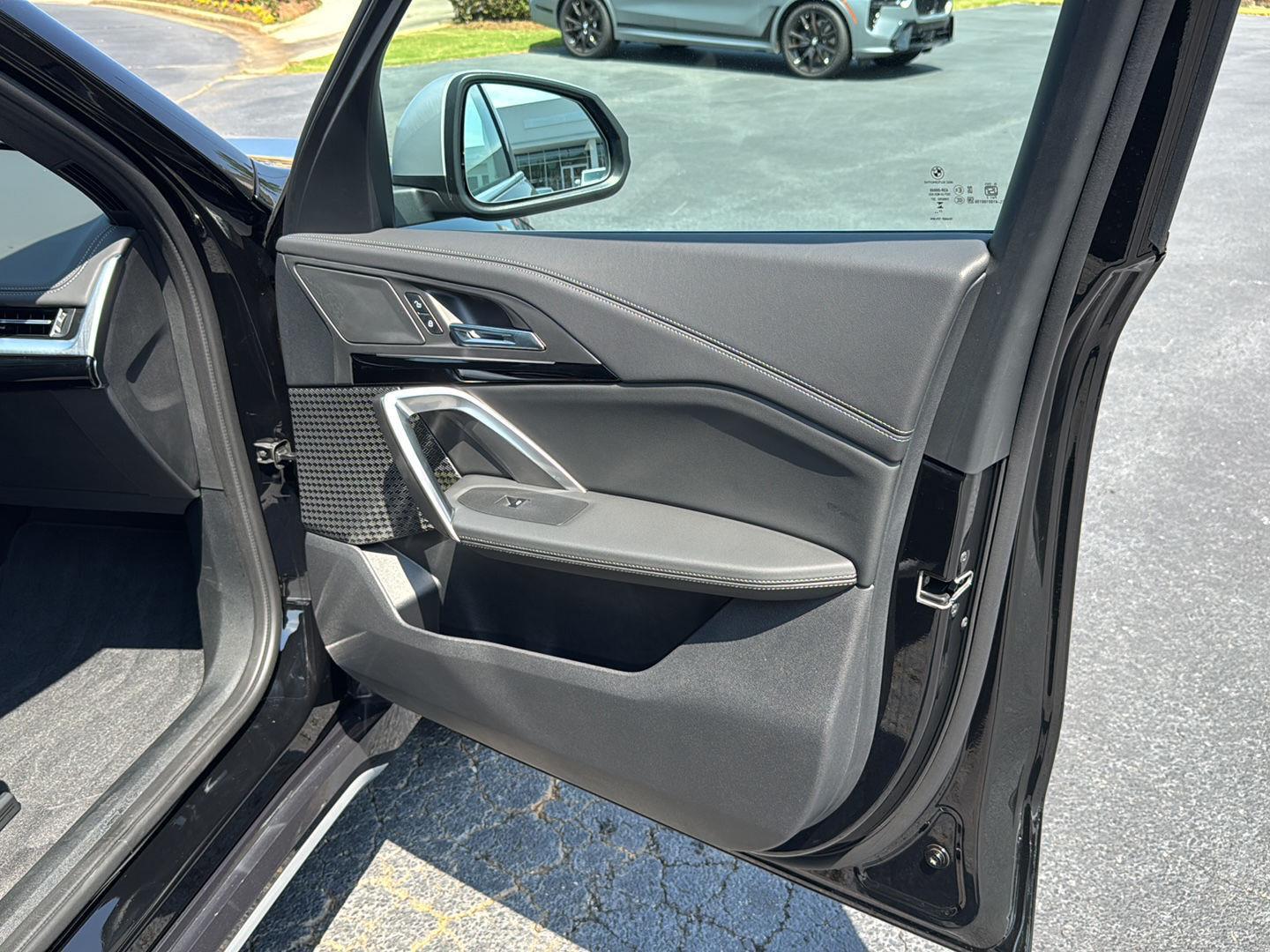 Vehicle image 12 of 36