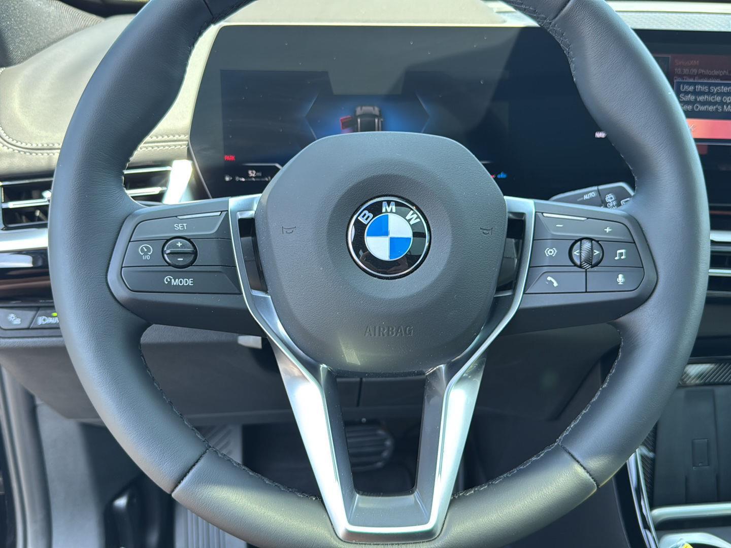 Vehicle image 17 of 36