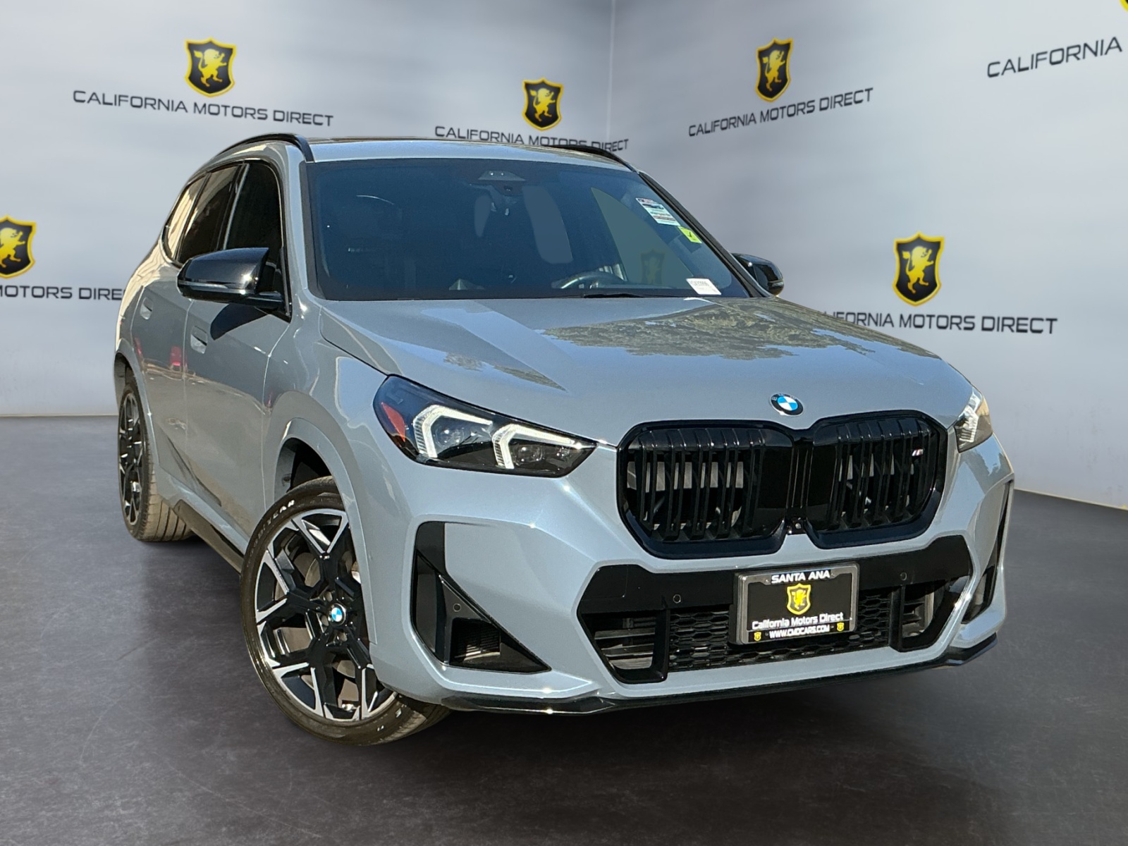 2024 BMW X1 M35i Image 3 of 27