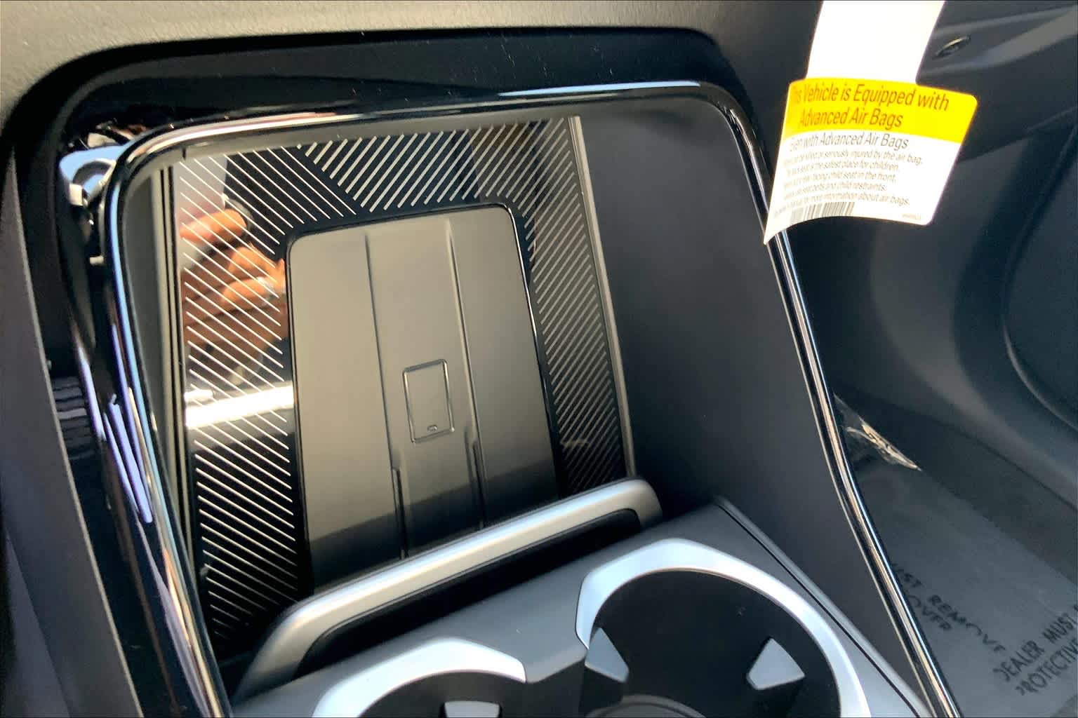 Vehicle image 18 of 20
