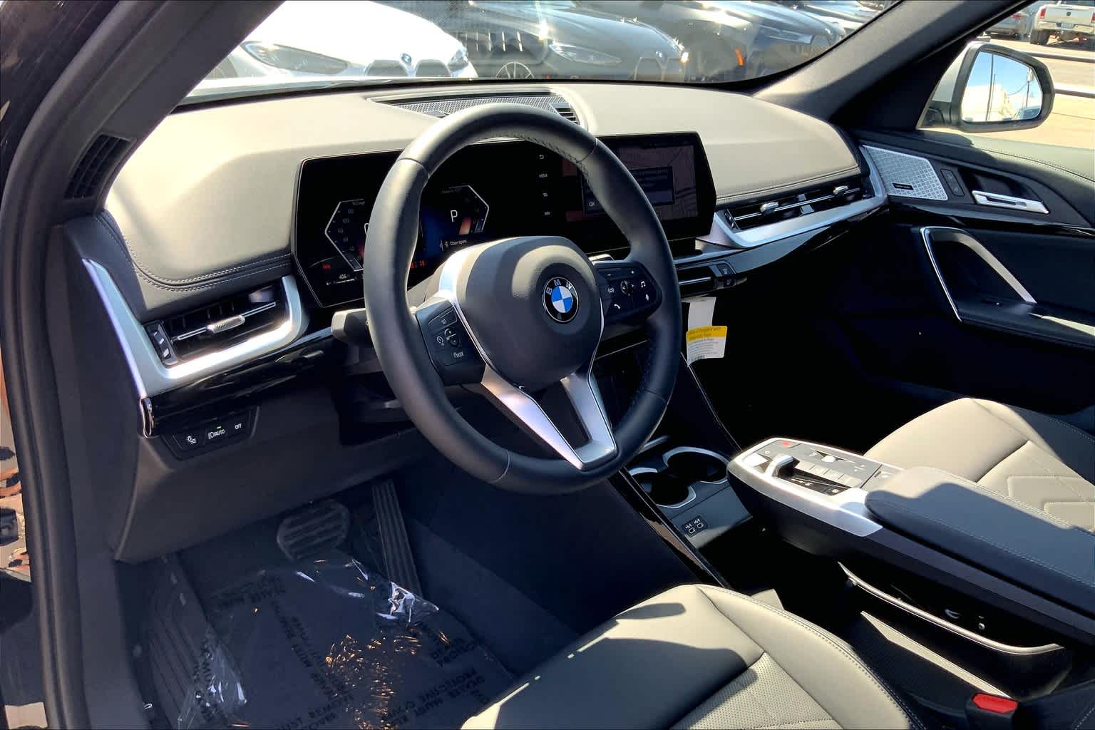 Vehicle image 9 of 20