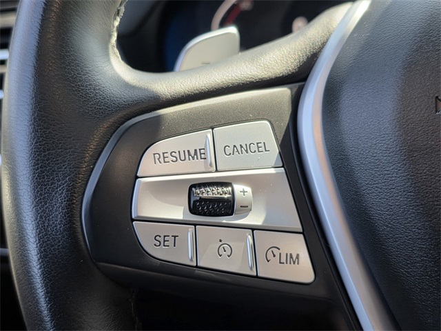 Vehicle image 28 of 45